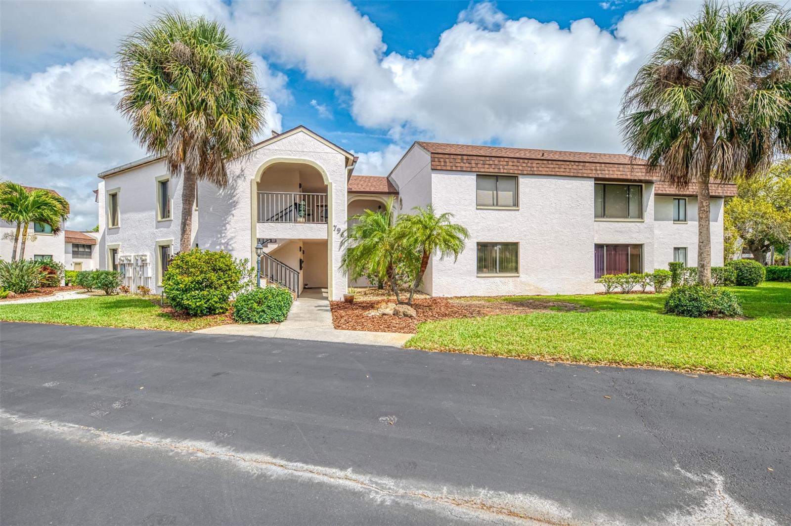 796 CAPRI ISLES BLVD #130 — photo 5
