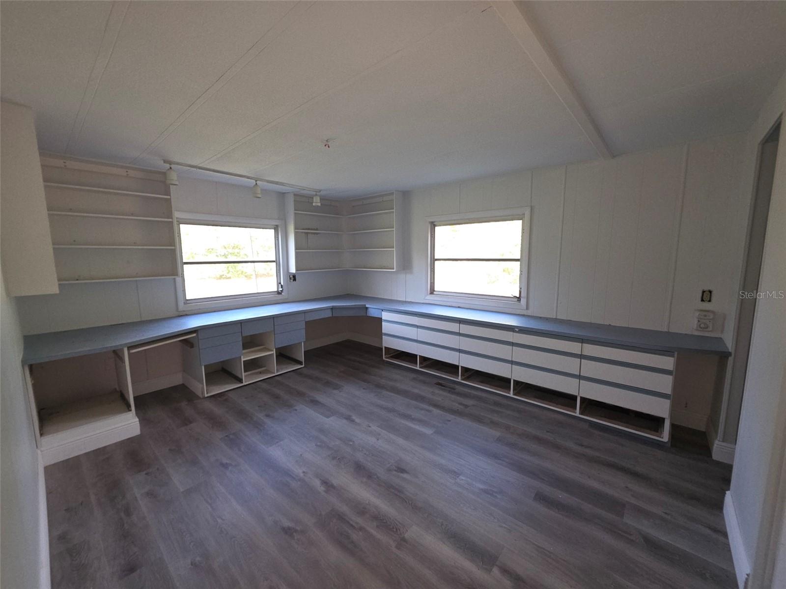 37414 NORTHSIDE DR — photo 10