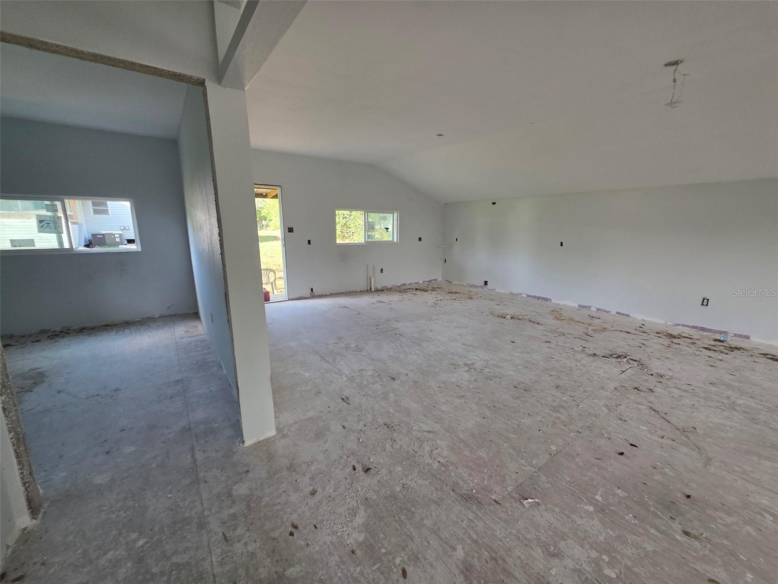 37414 NORTHSIDE DR — photo 17