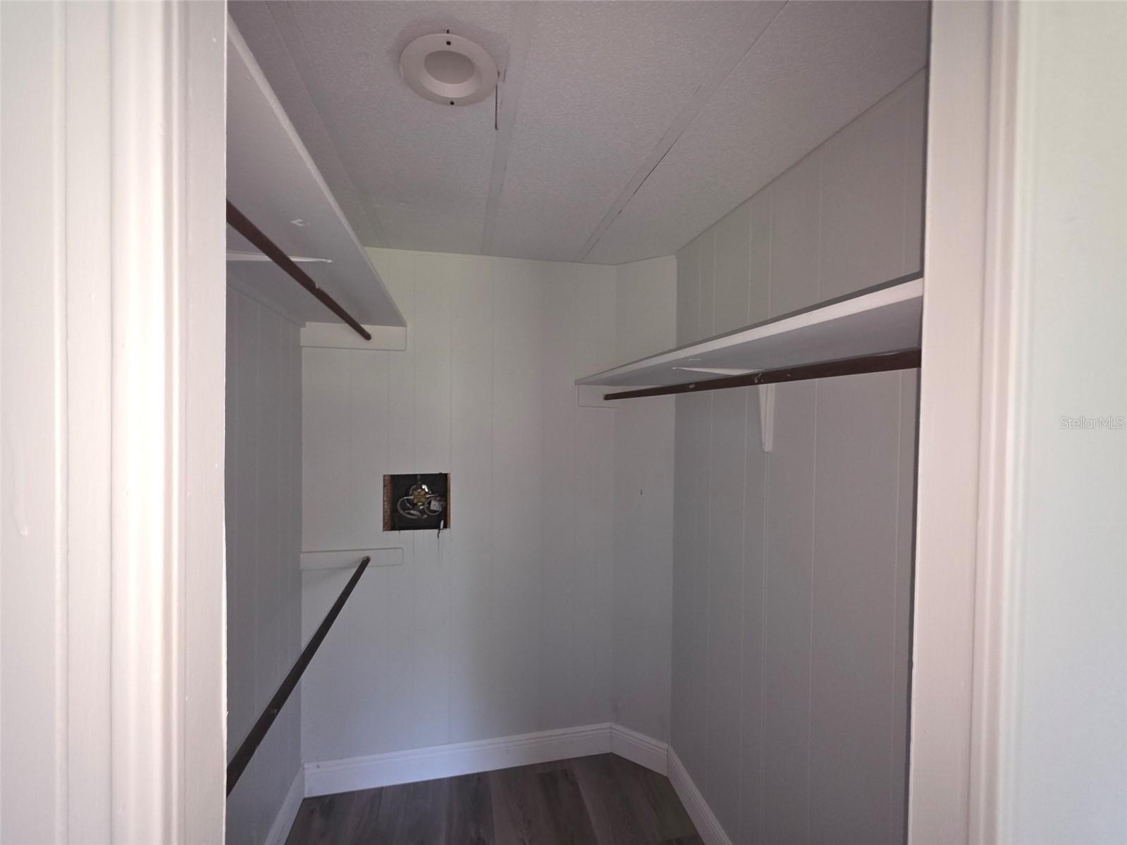 37414 NORTHSIDE DR — photo 11