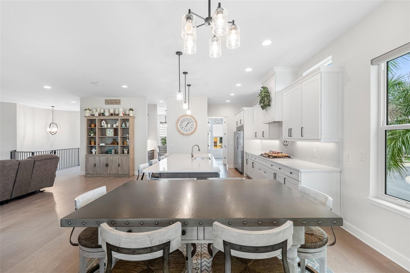 124 FOREST HILLS DR — photo 6