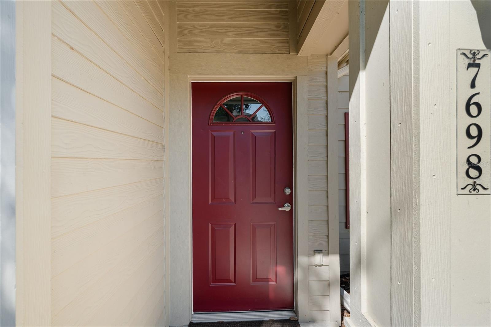 7698 PLANTATION CIR — photo 3