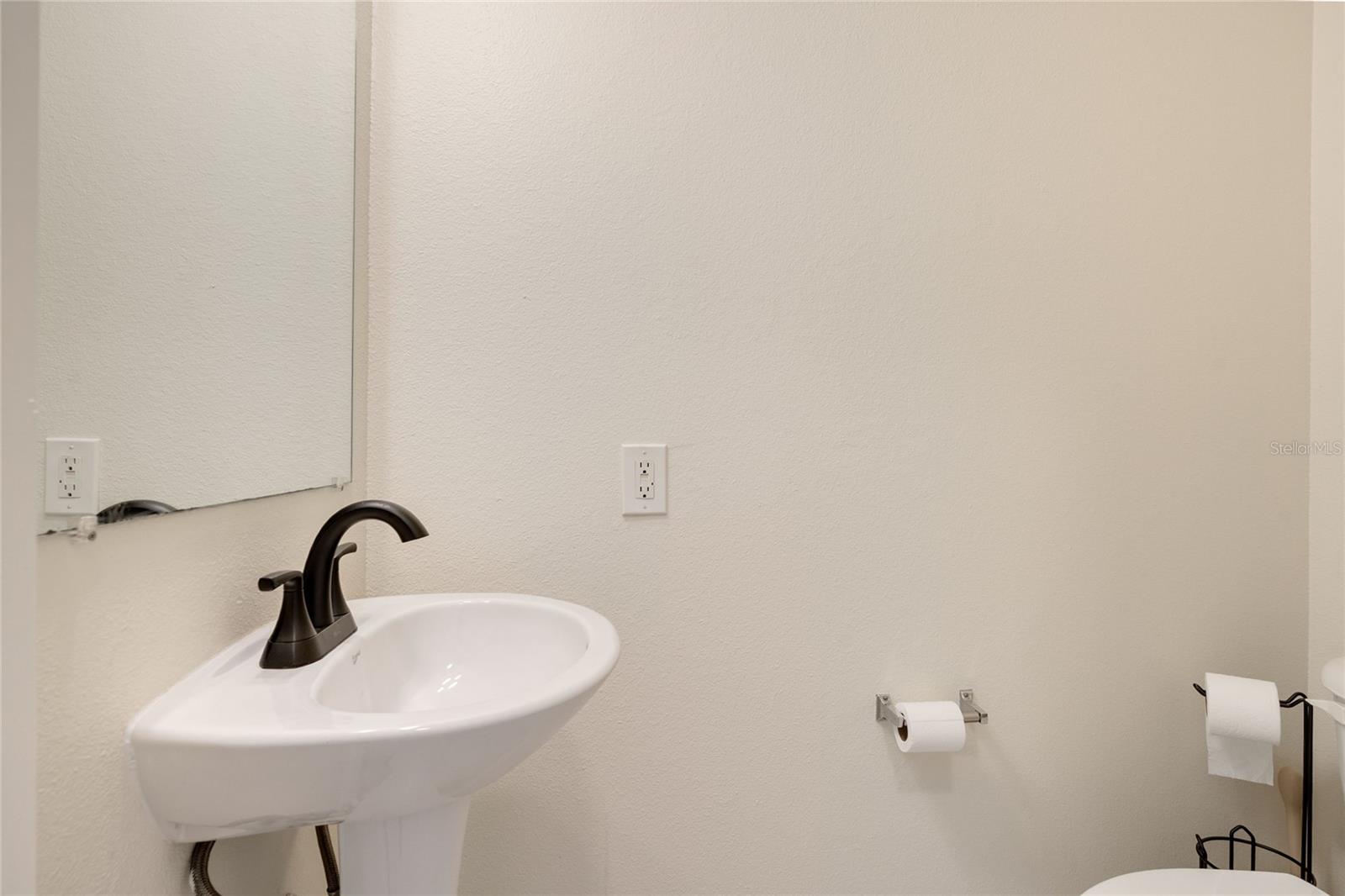 7698 PLANTATION CIR — photo 14