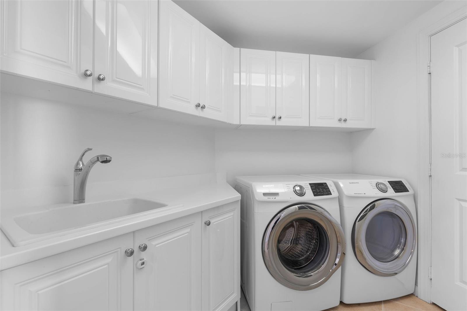 5823 BOWEN DANIEL DR #401 — photo 51