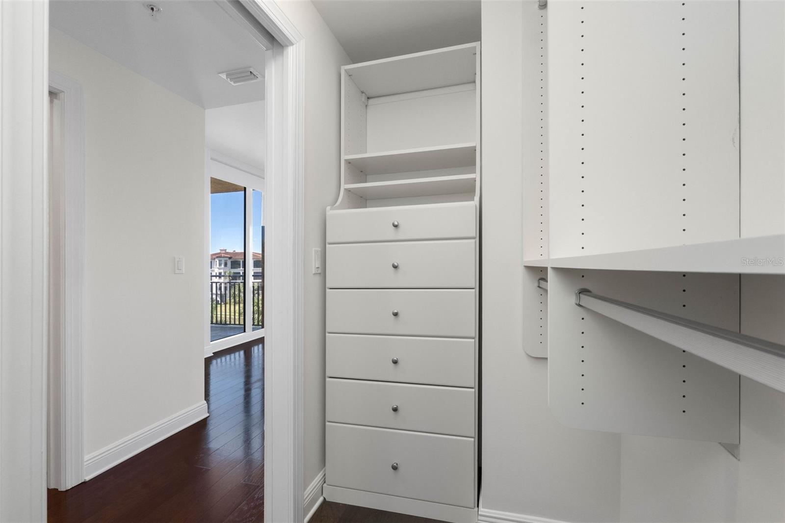 5823 BOWEN DANIEL DR #401 — photo 35