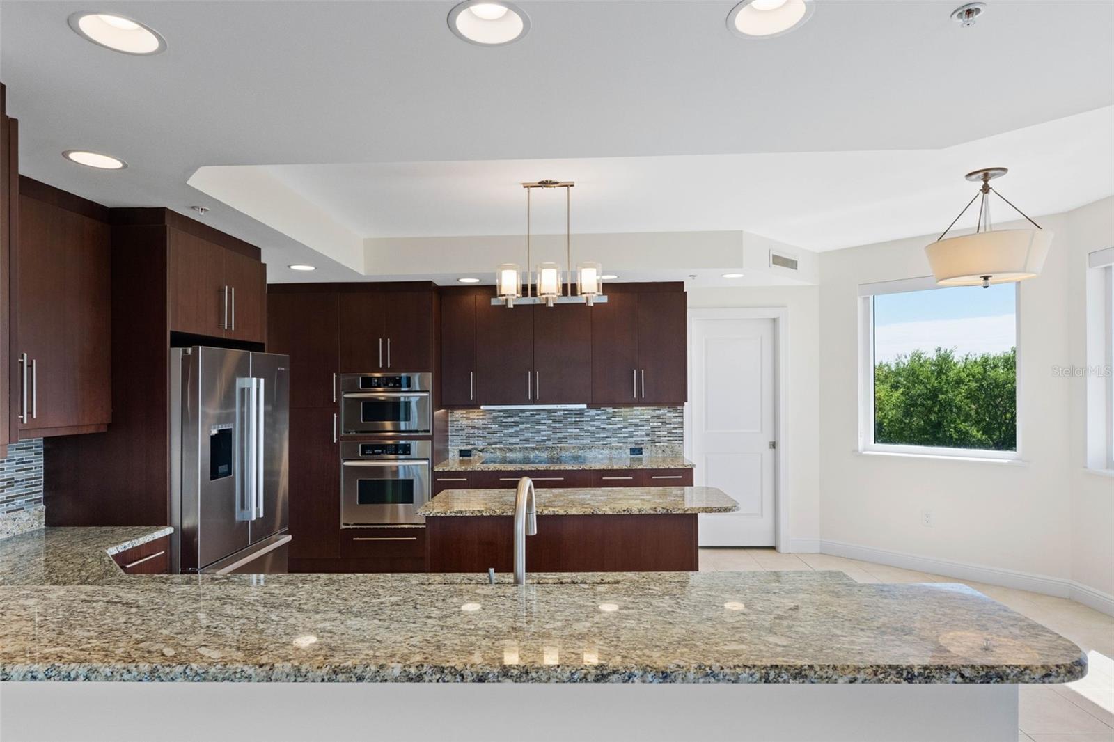 5823 BOWEN DANIEL DR #401 — photo 18