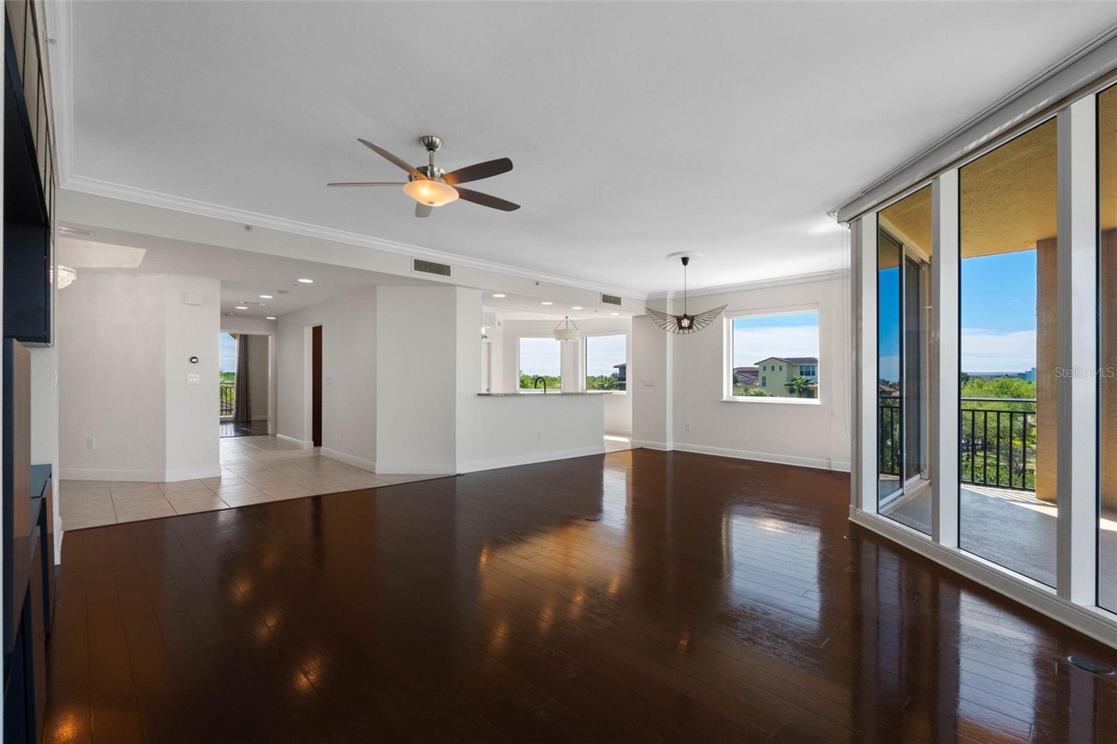 5823 BOWEN DANIEL DR #401 — photo 16