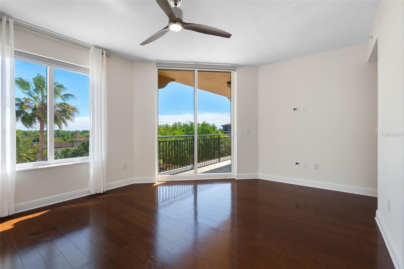 5823 BOWEN DANIEL DR #401 — photo 48