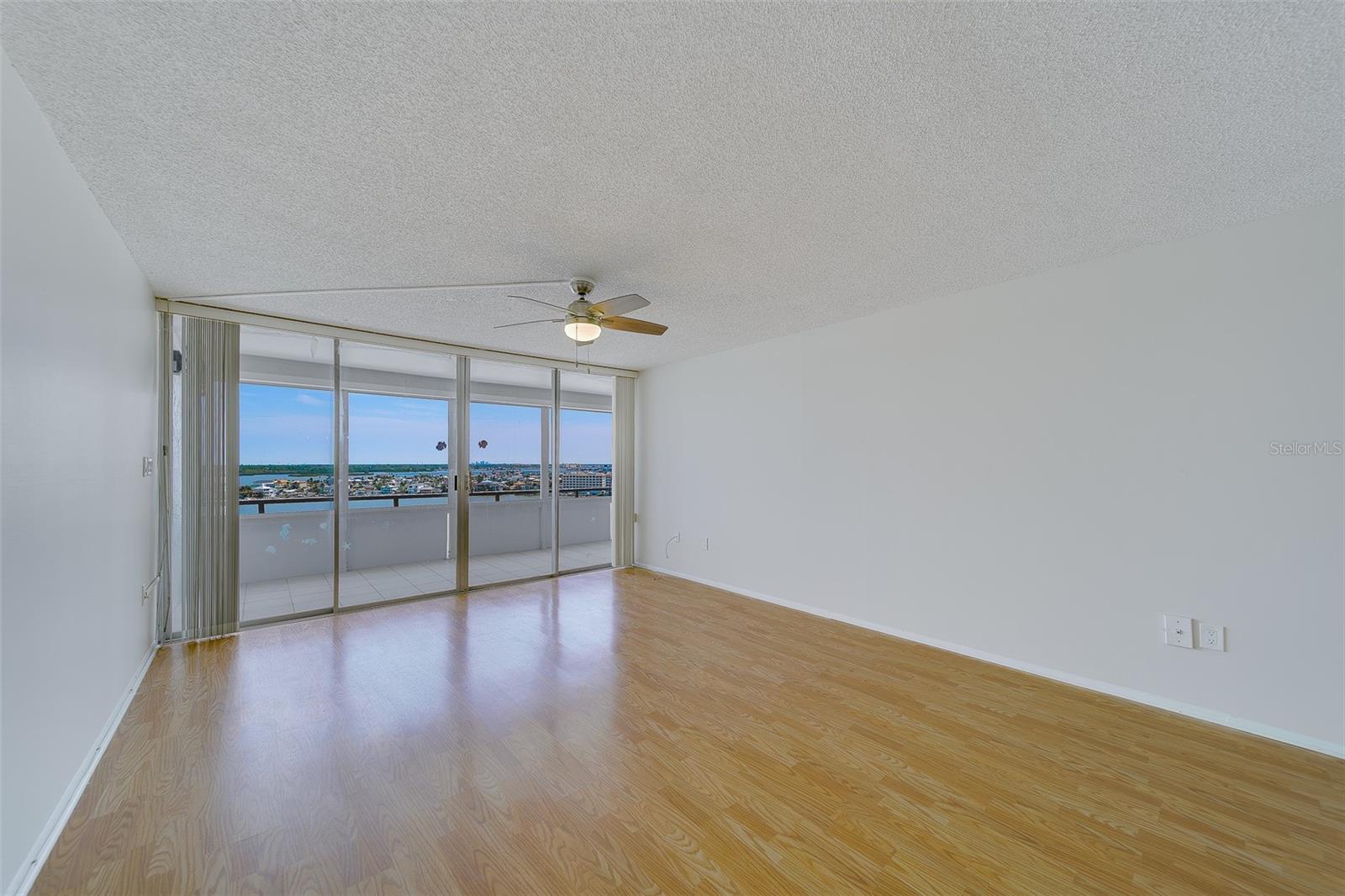 17920 GULF BLVD #1408 — photo 11