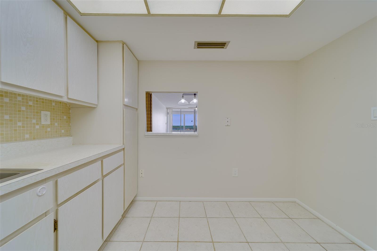 17920 GULF BLVD #1408 — photo 6