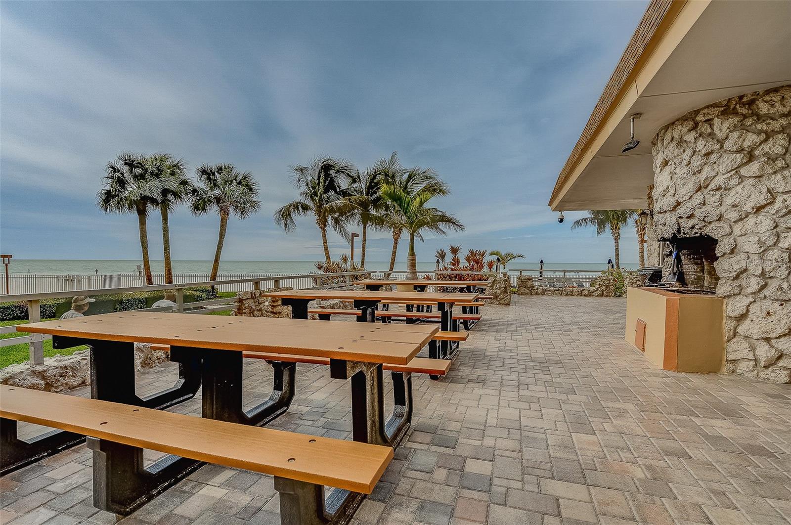 17920 GULF BLVD #1408 — photo 34