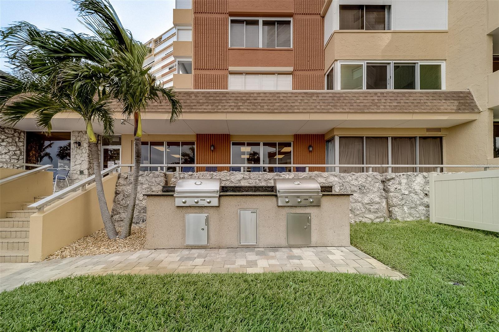 17920 GULF BLVD #1408 — photo 35