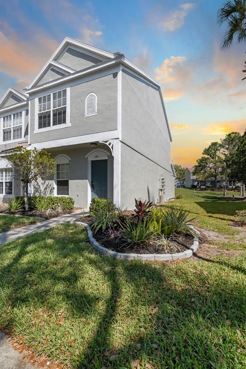 2411 LAKE WOODBERRY CIR — photo 55