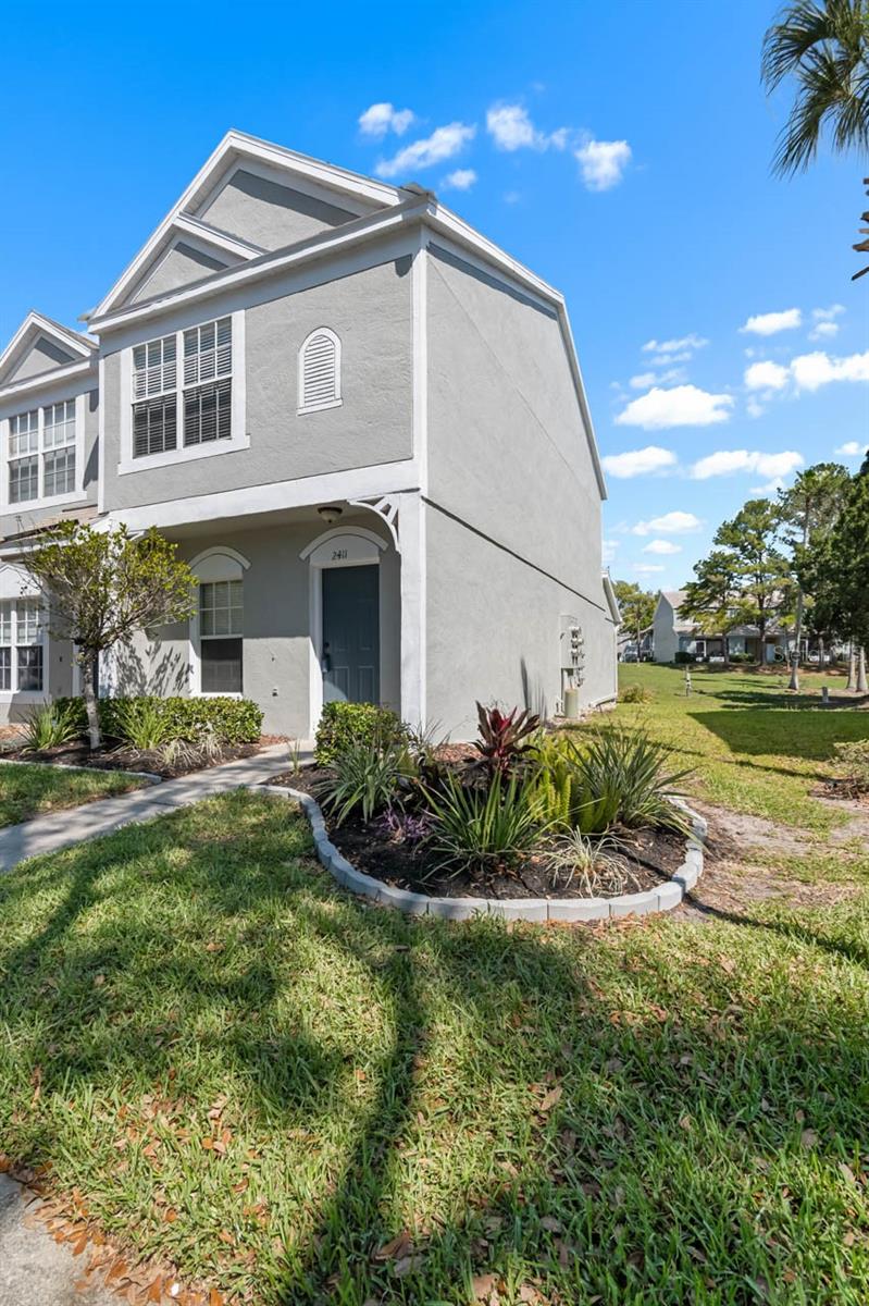 2411 LAKE WOODBERRY CIR — photo 43