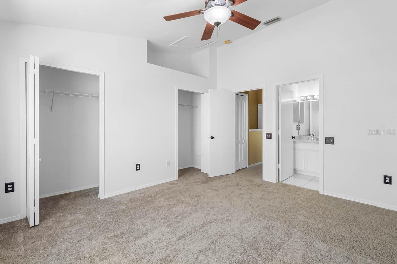 2411 LAKE WOODBERRY CIR — photo 25