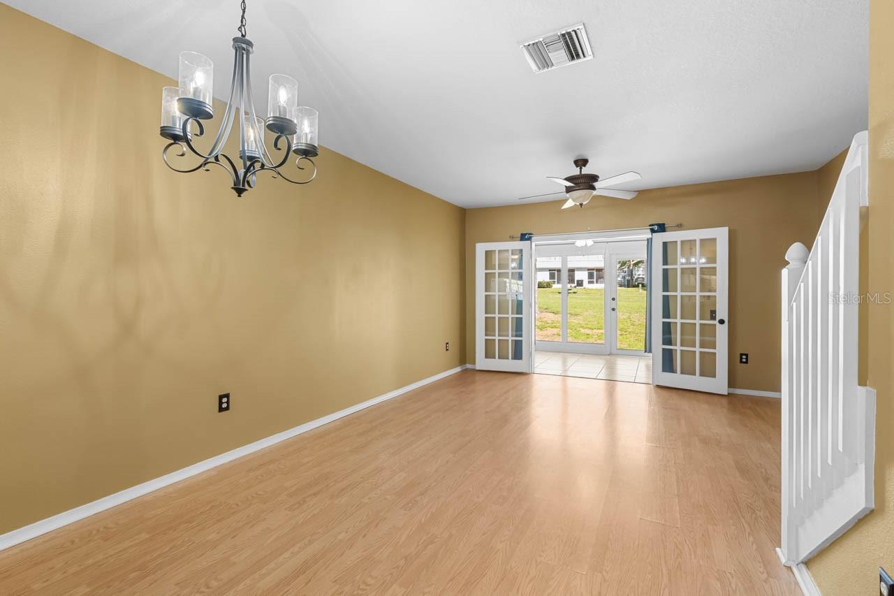 2411 LAKE WOODBERRY CIR — photo 9