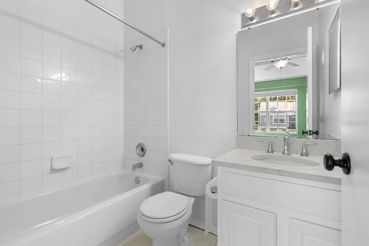 2411 LAKE WOODBERRY CIR — photo 33