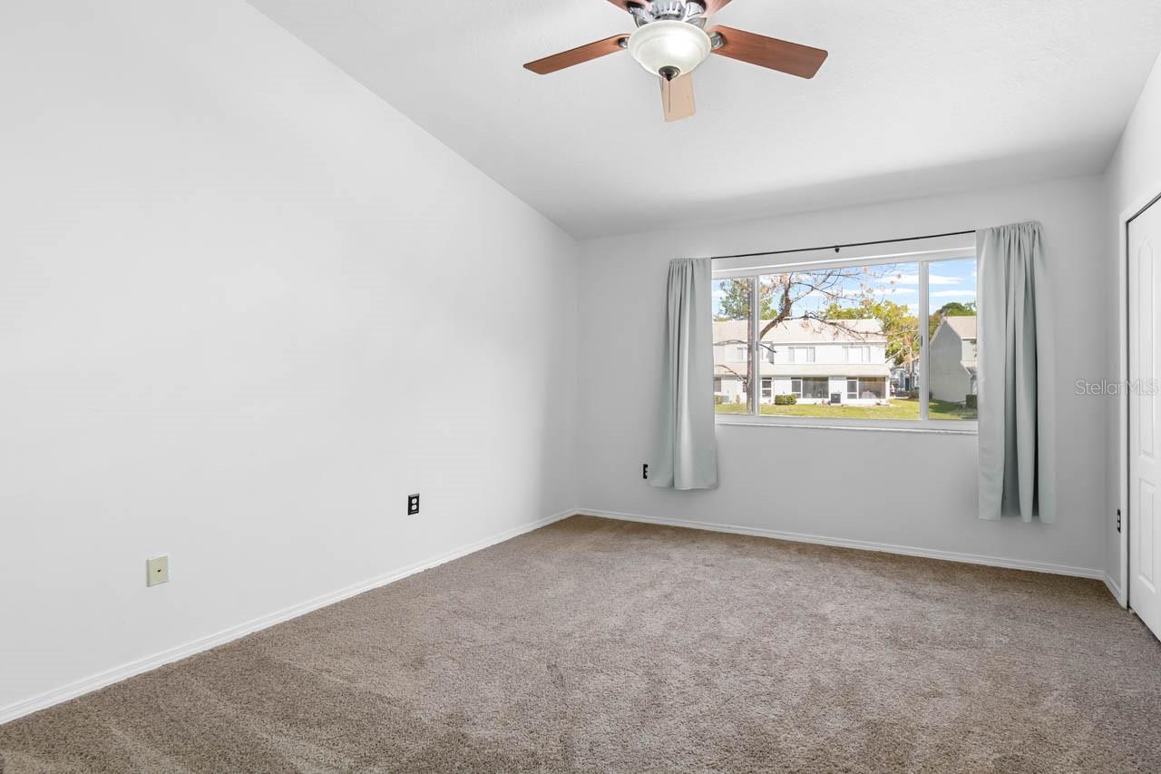 2411 LAKE WOODBERRY CIR — photo 27