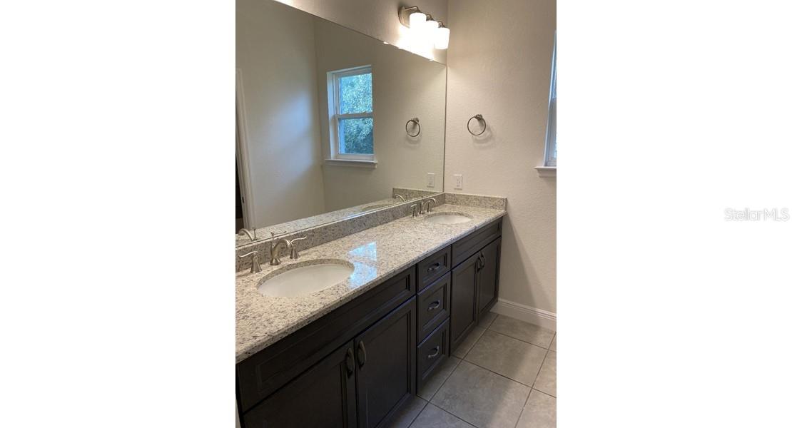 7724 SWISS AVE — photo 11