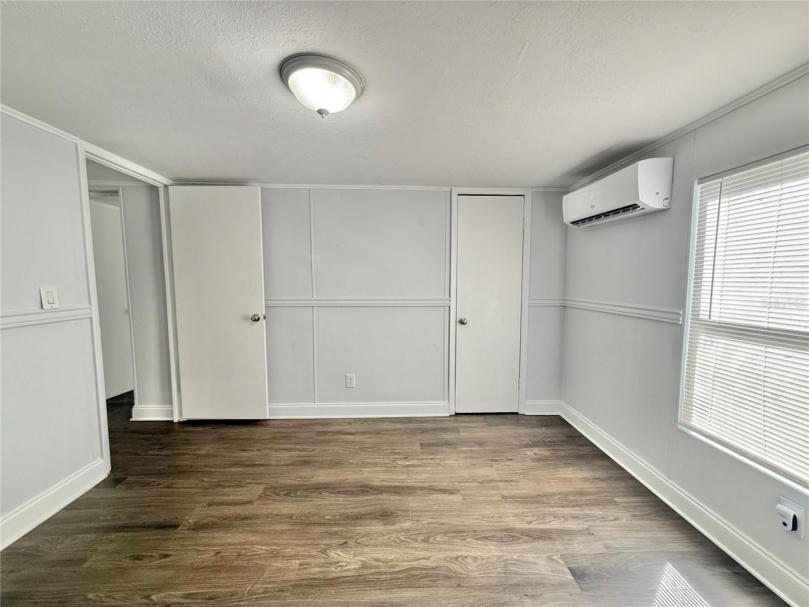 14618 GENEVA DR — photo 17