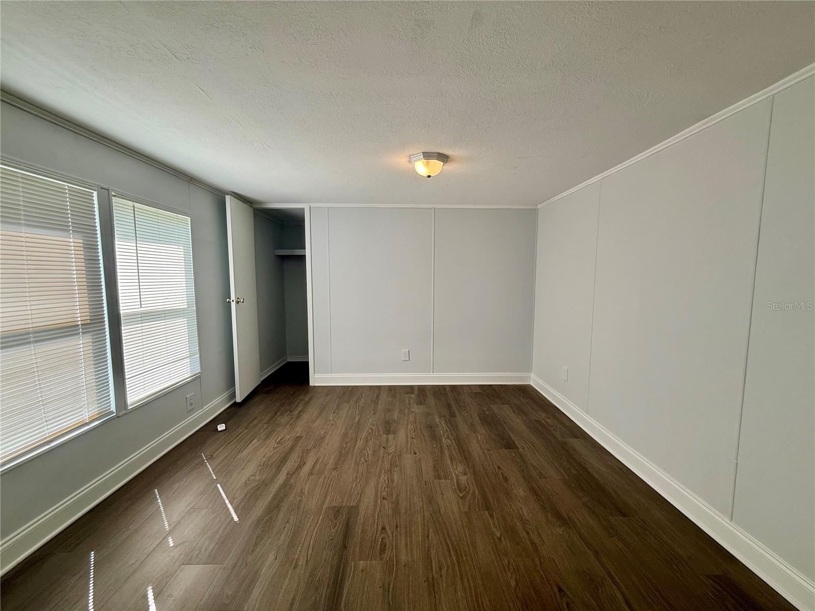 14618 GENEVA DR — photo 18