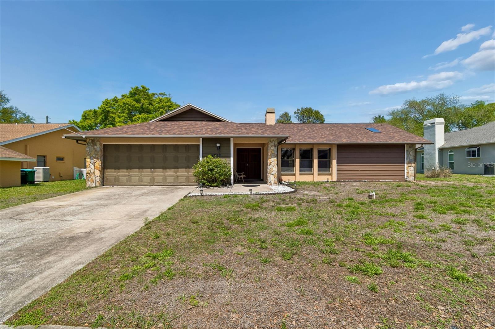 1039 NORTHRIDGE DR — photo 2