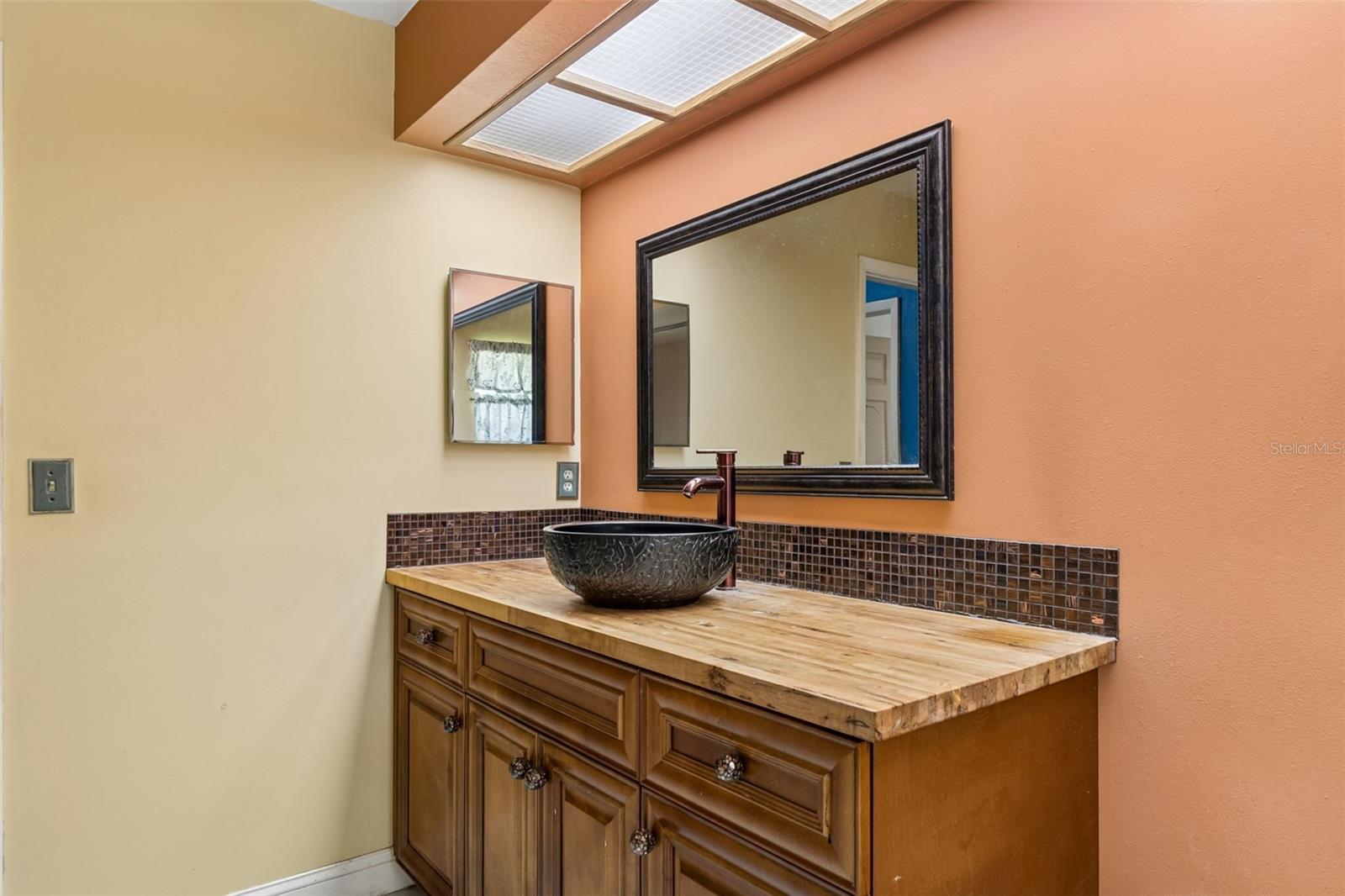 1039 NORTHRIDGE DR — photo 23