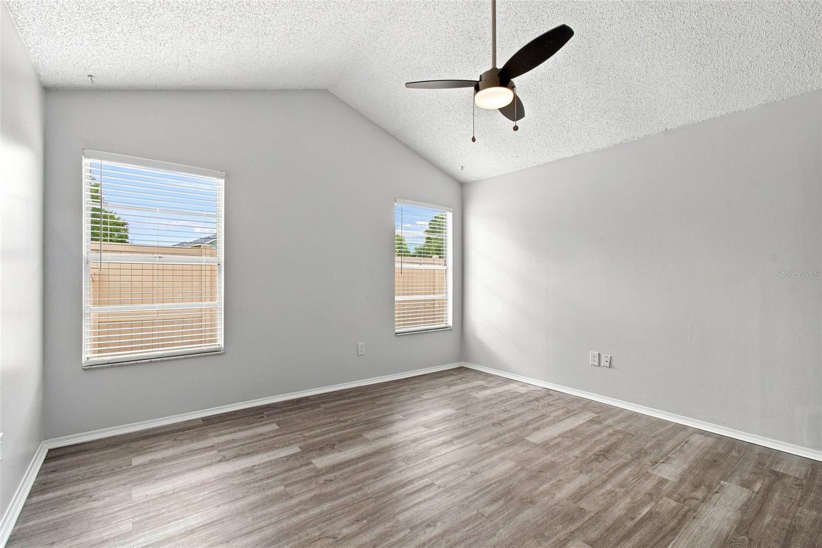 7123 SILVERMILL DR — photo 51