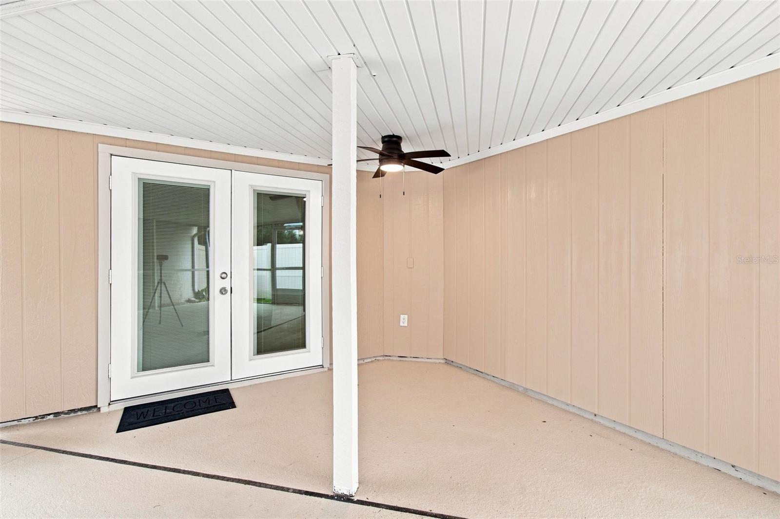 7123 SILVERMILL DR — photo 64