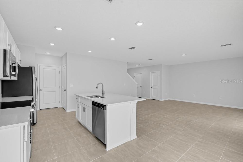 12422 WHISK CT — photo 6