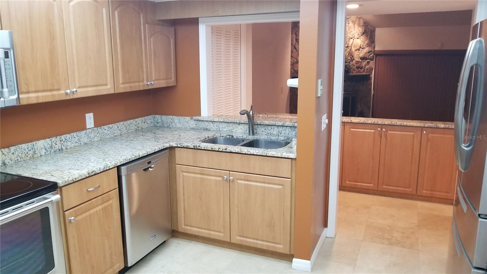 104 OLD MILL POND RD — photo 15