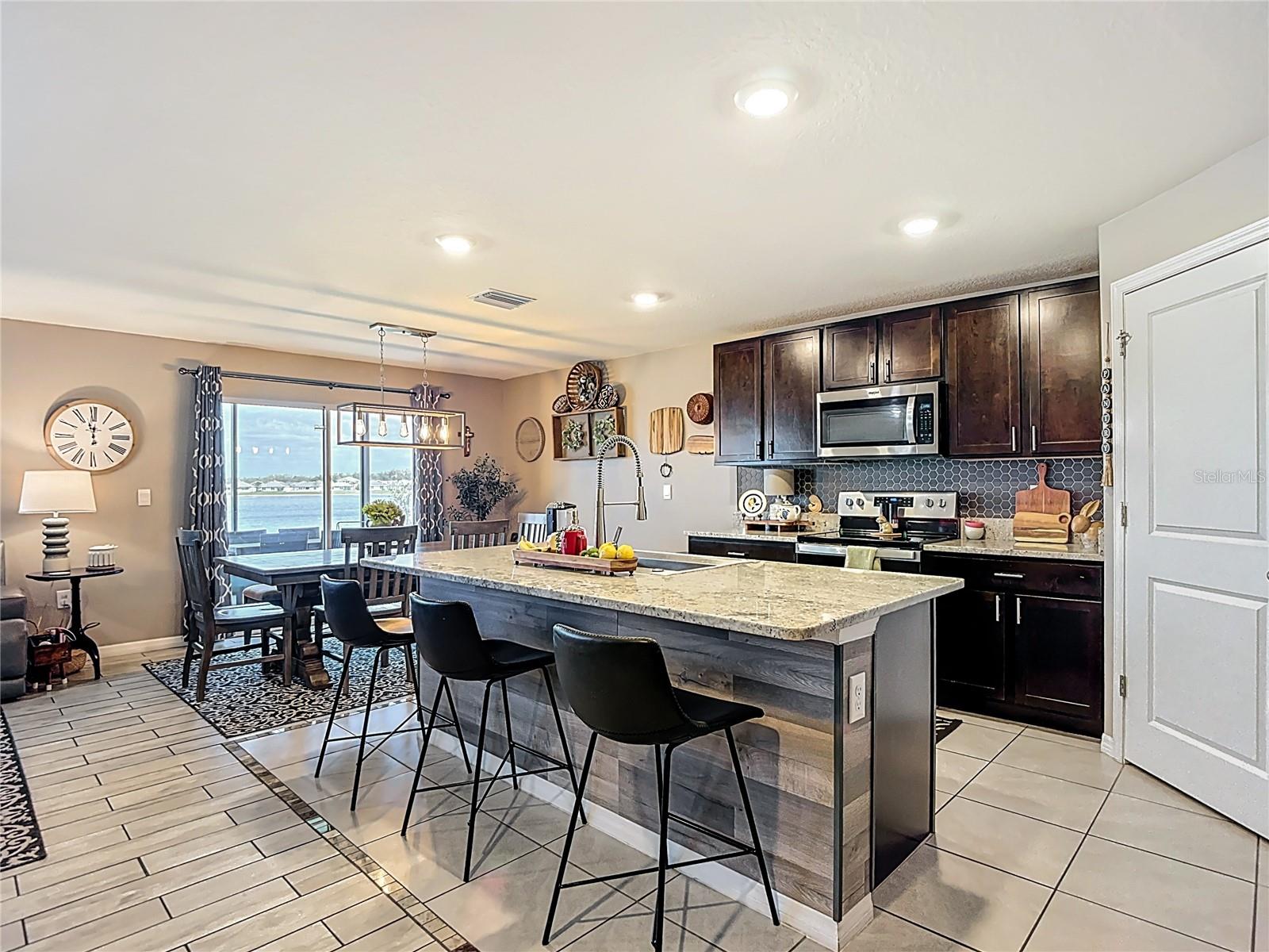38287 SONNET LANDING AVE — photo 6