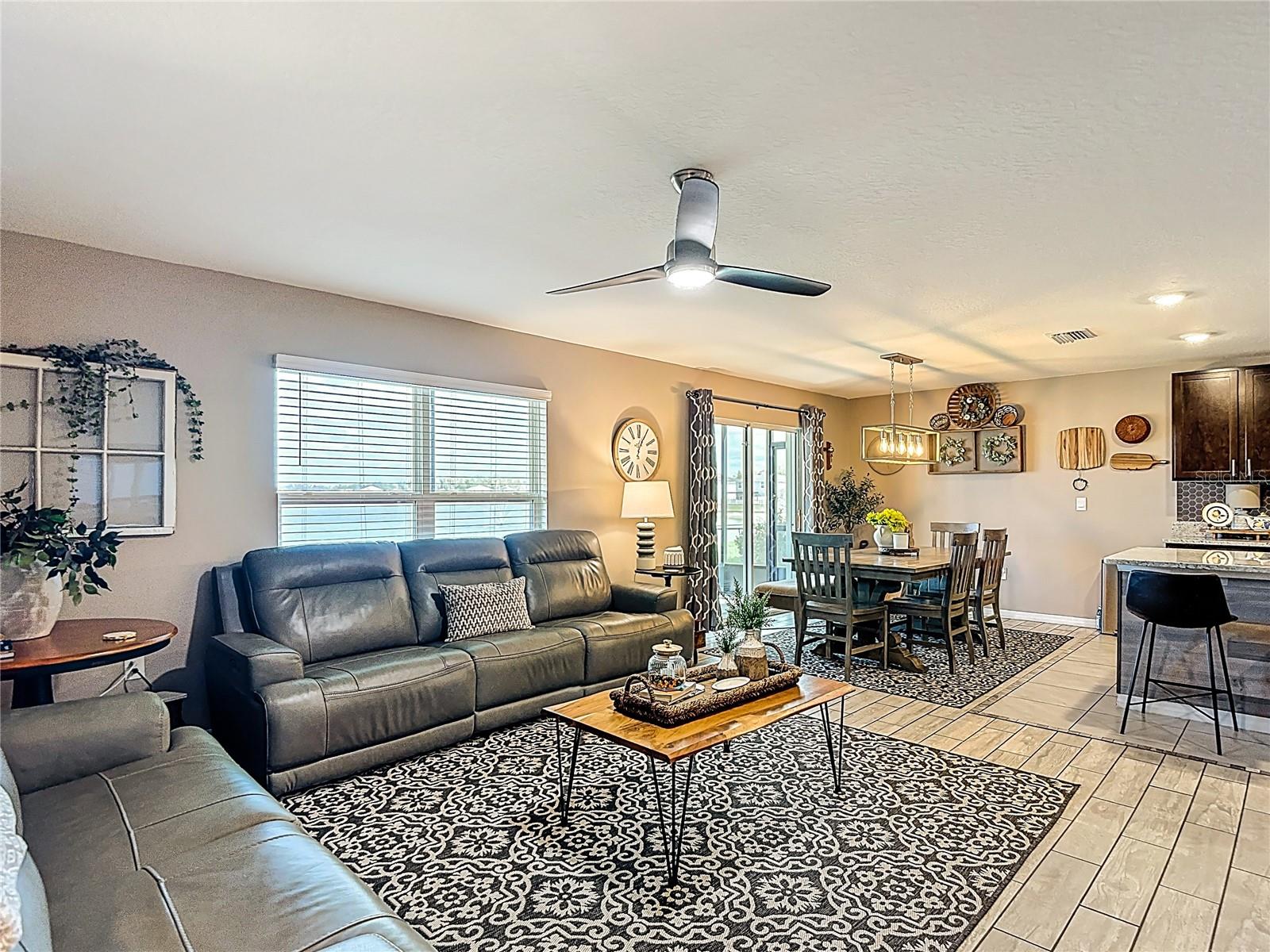 38287 SONNET LANDING AVE — photo 10