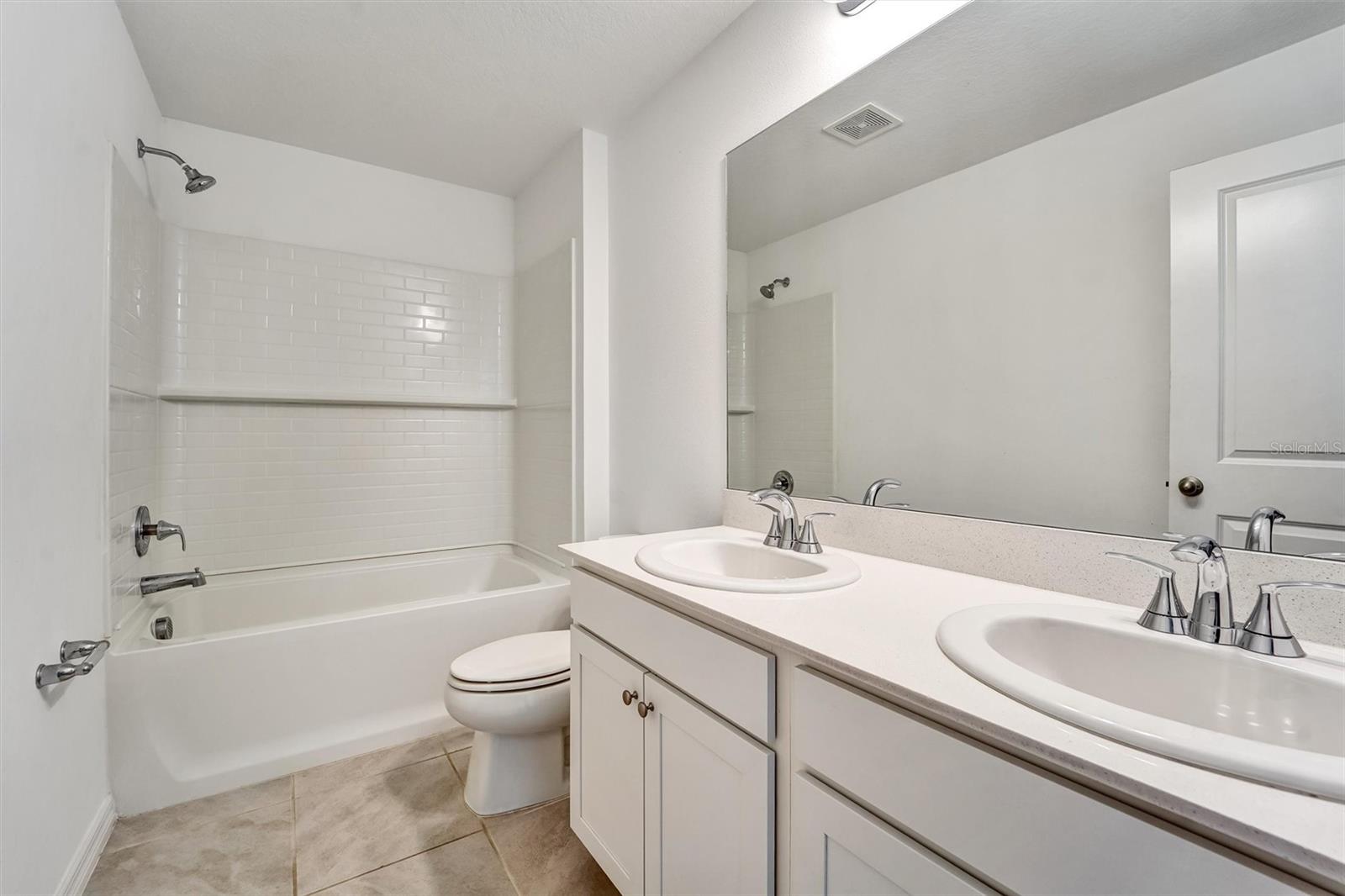 6803 BRANHAM MILL CT — photo 22
