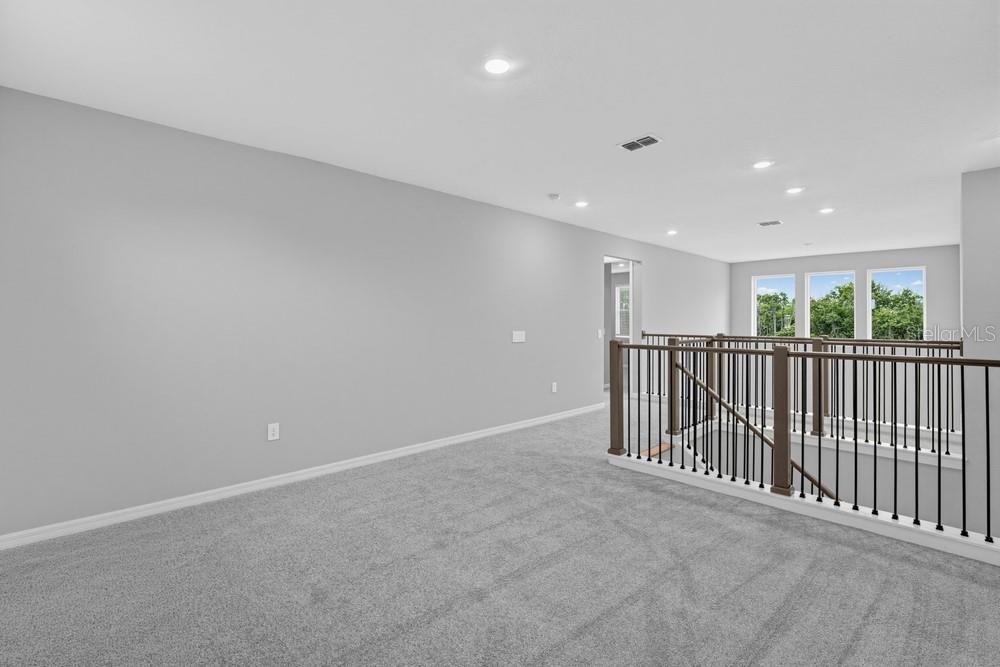 7801 CENTAURUS WAY — photo 32