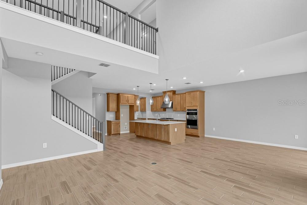 7801 CENTAURUS WAY — photo 14