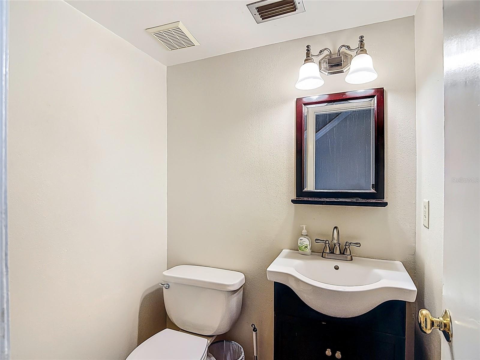 3114 W PARIS ST — photo 12