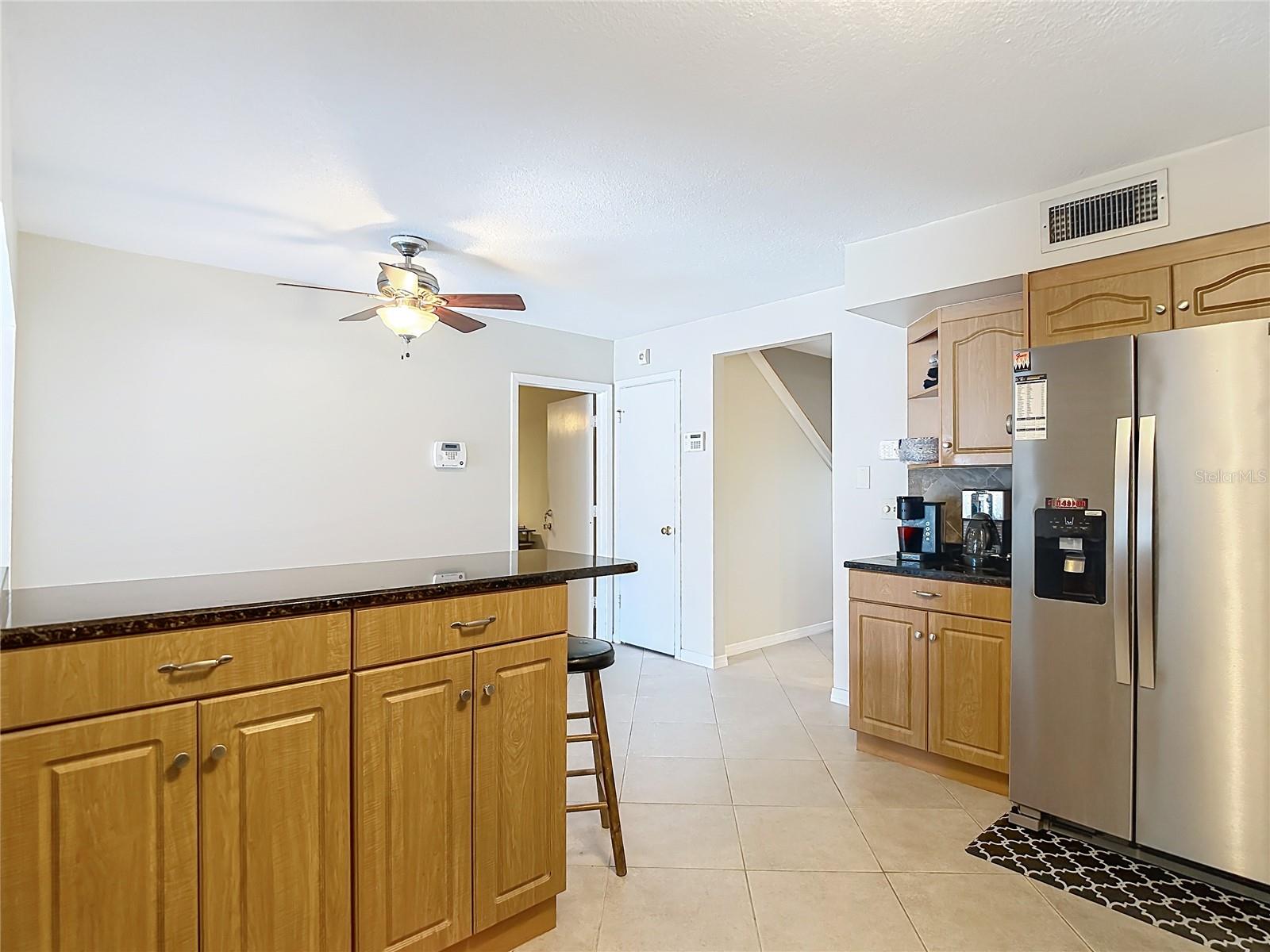 3114 W PARIS ST — photo 5
