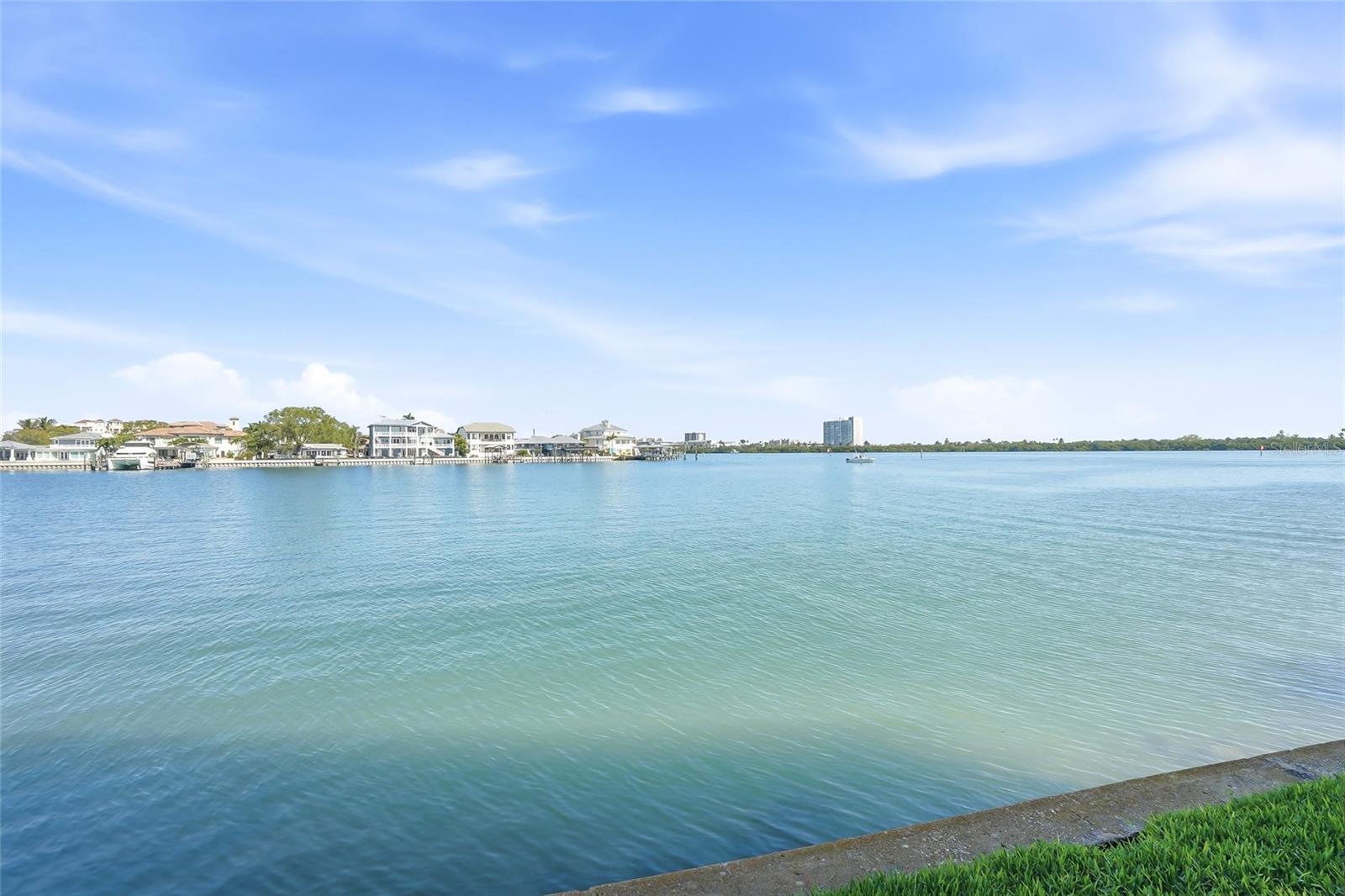 868 BAYWAY BLVD #101 — photo 38
