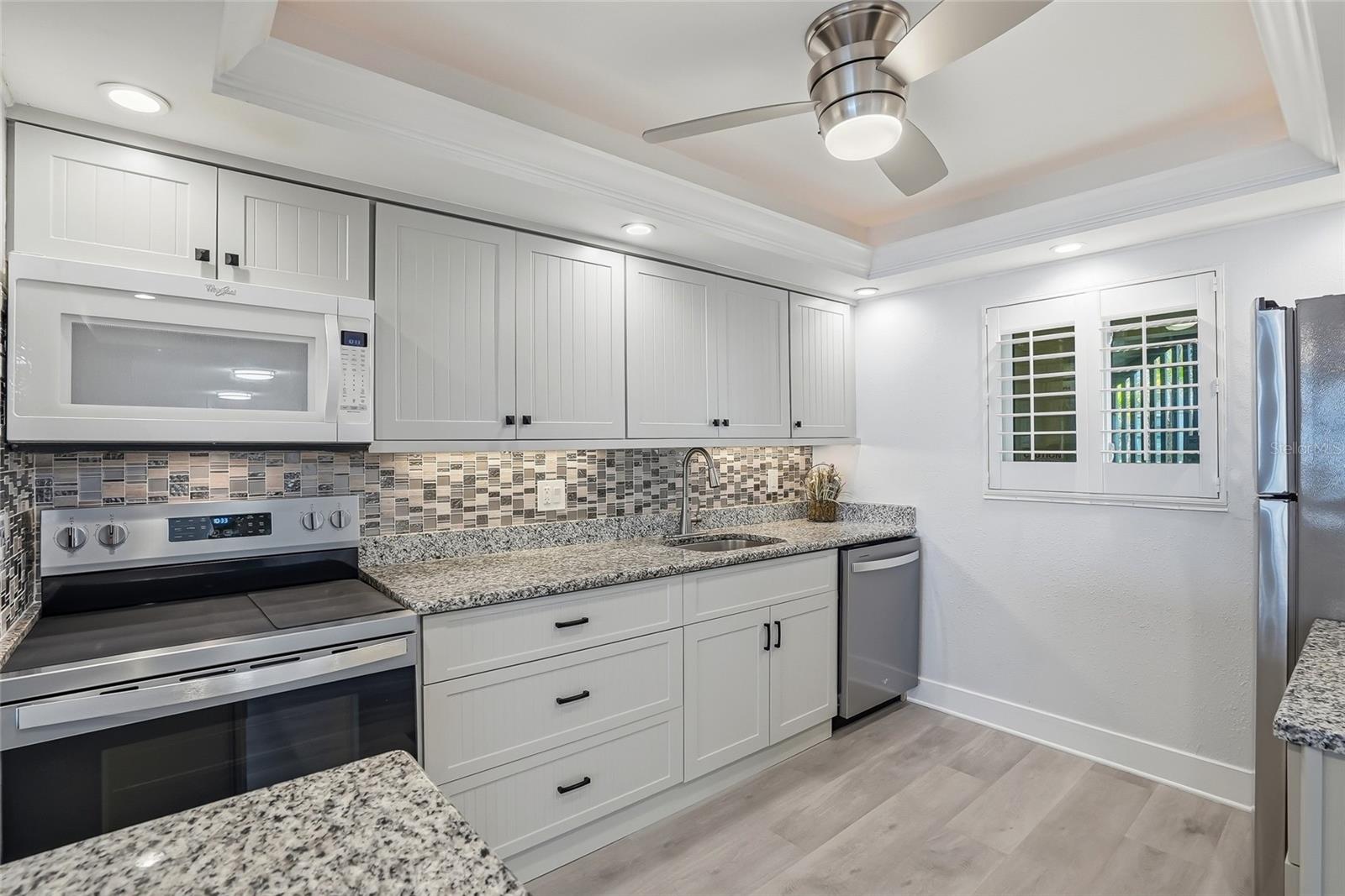 868 BAYWAY BLVD #101 — photo 9