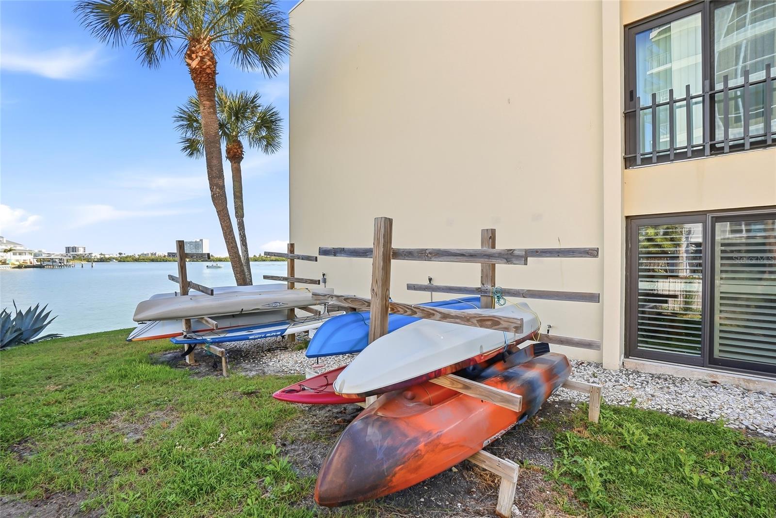 868 BAYWAY BLVD #101 — photo 41