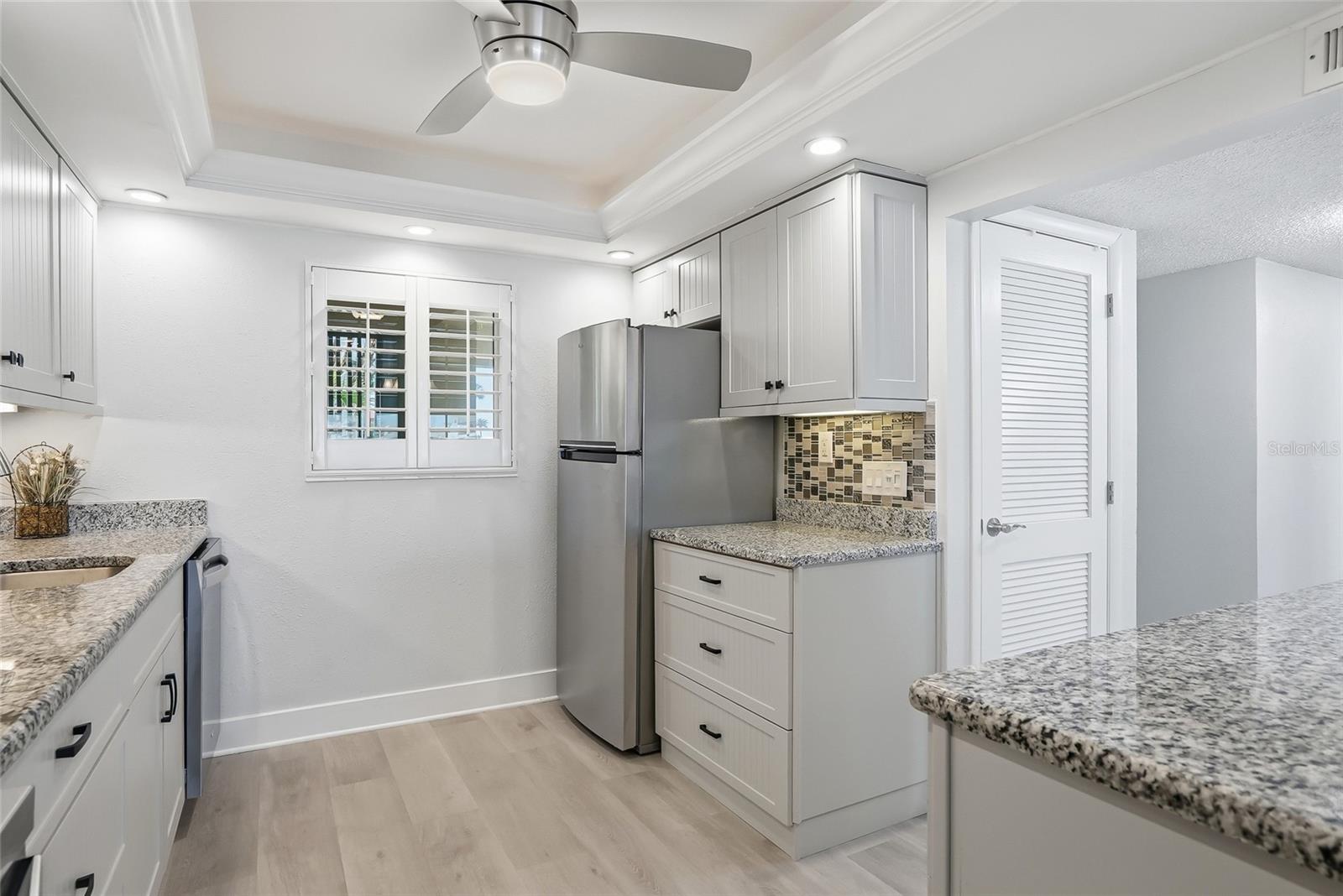 868 BAYWAY BLVD #101 — photo 12