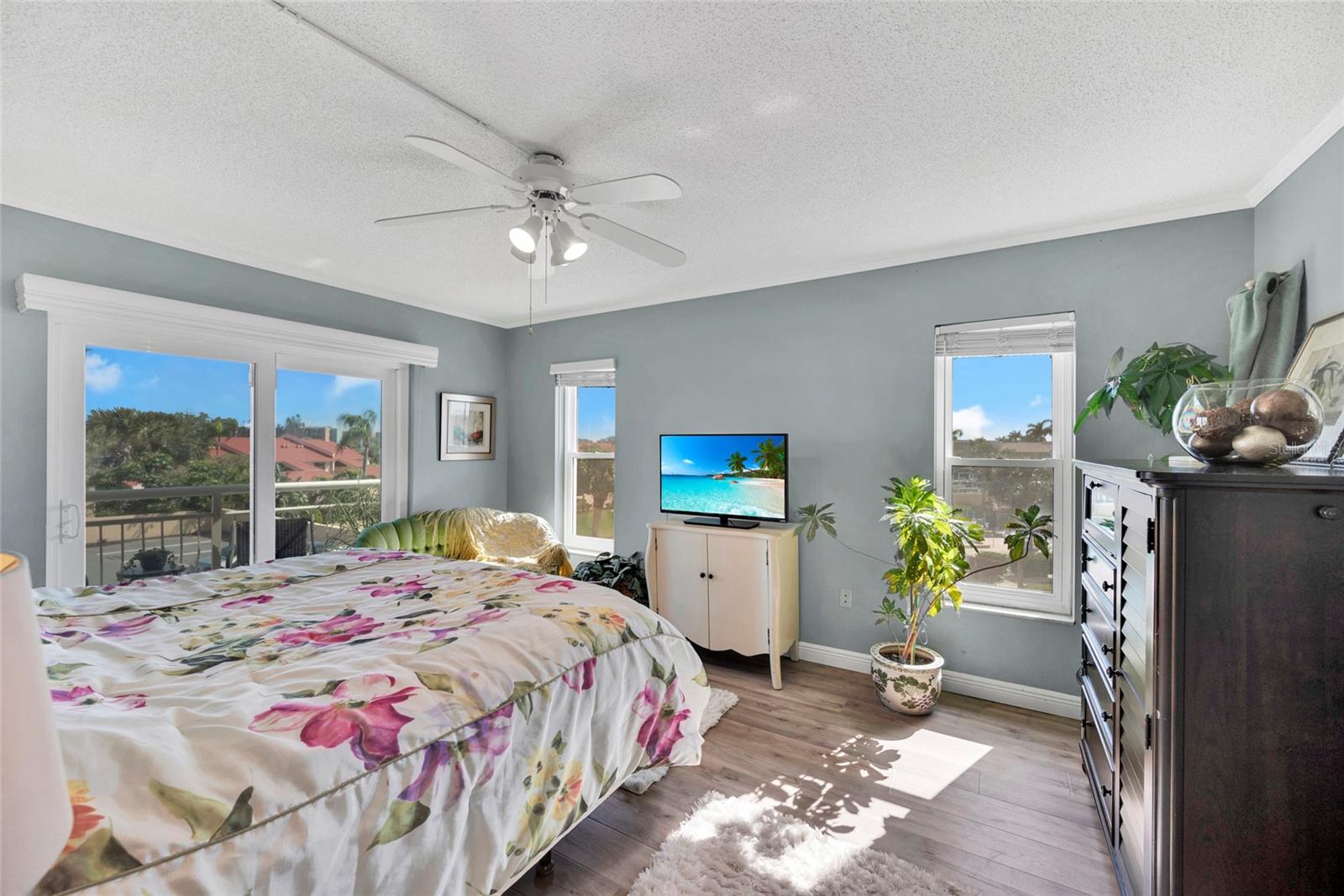 4900 BRITTANY DR S #301 — photo 13