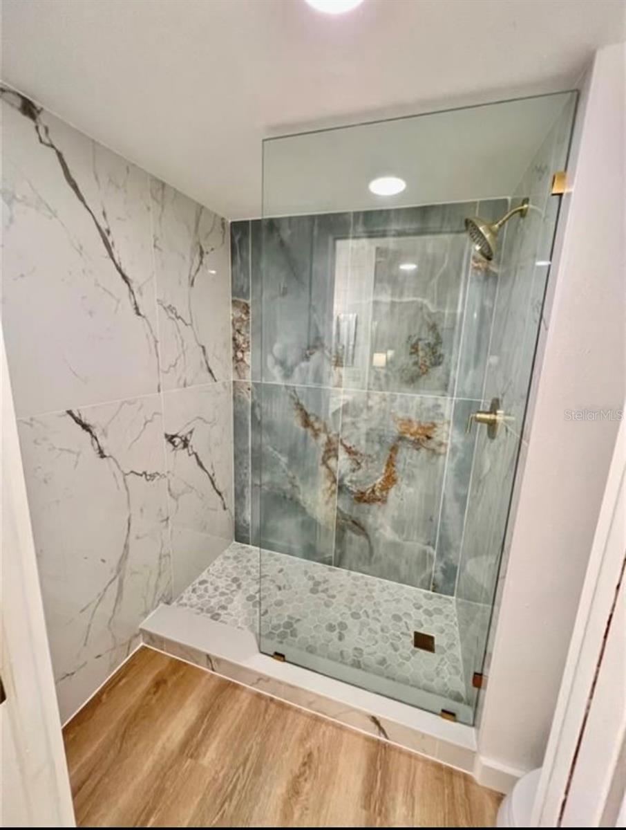 7203 CURTISS AVE #1A — photo 9