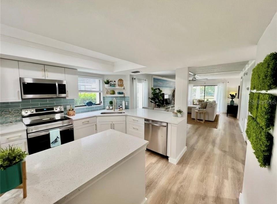 7203 CURTISS AVE #1A — photo 4