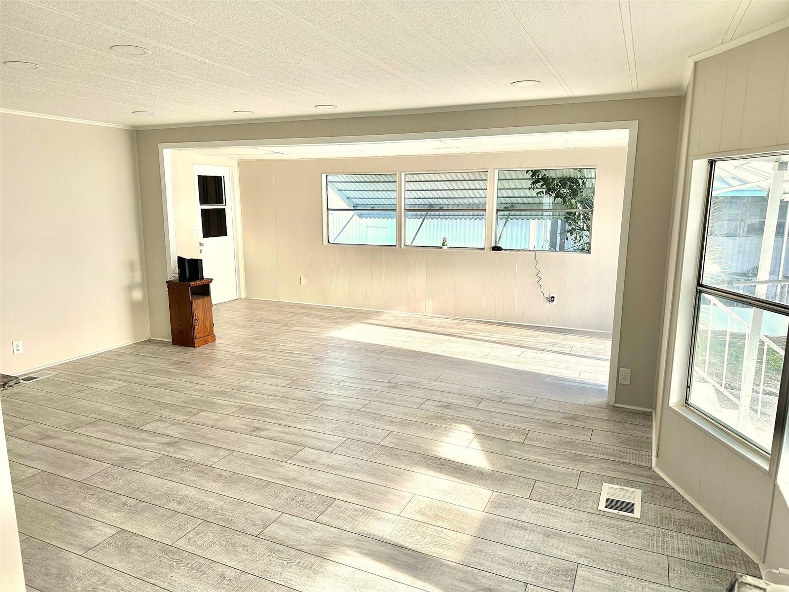 9790 66TH ST N #37 — photo 3