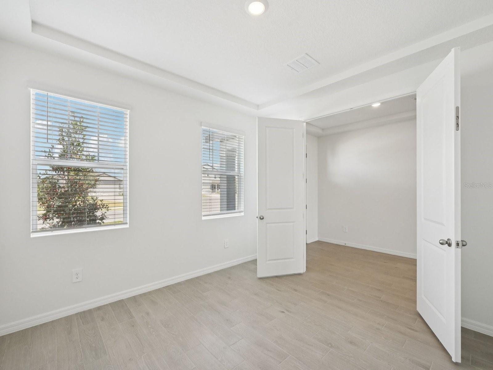 9009 VENETIA CT — photo 5