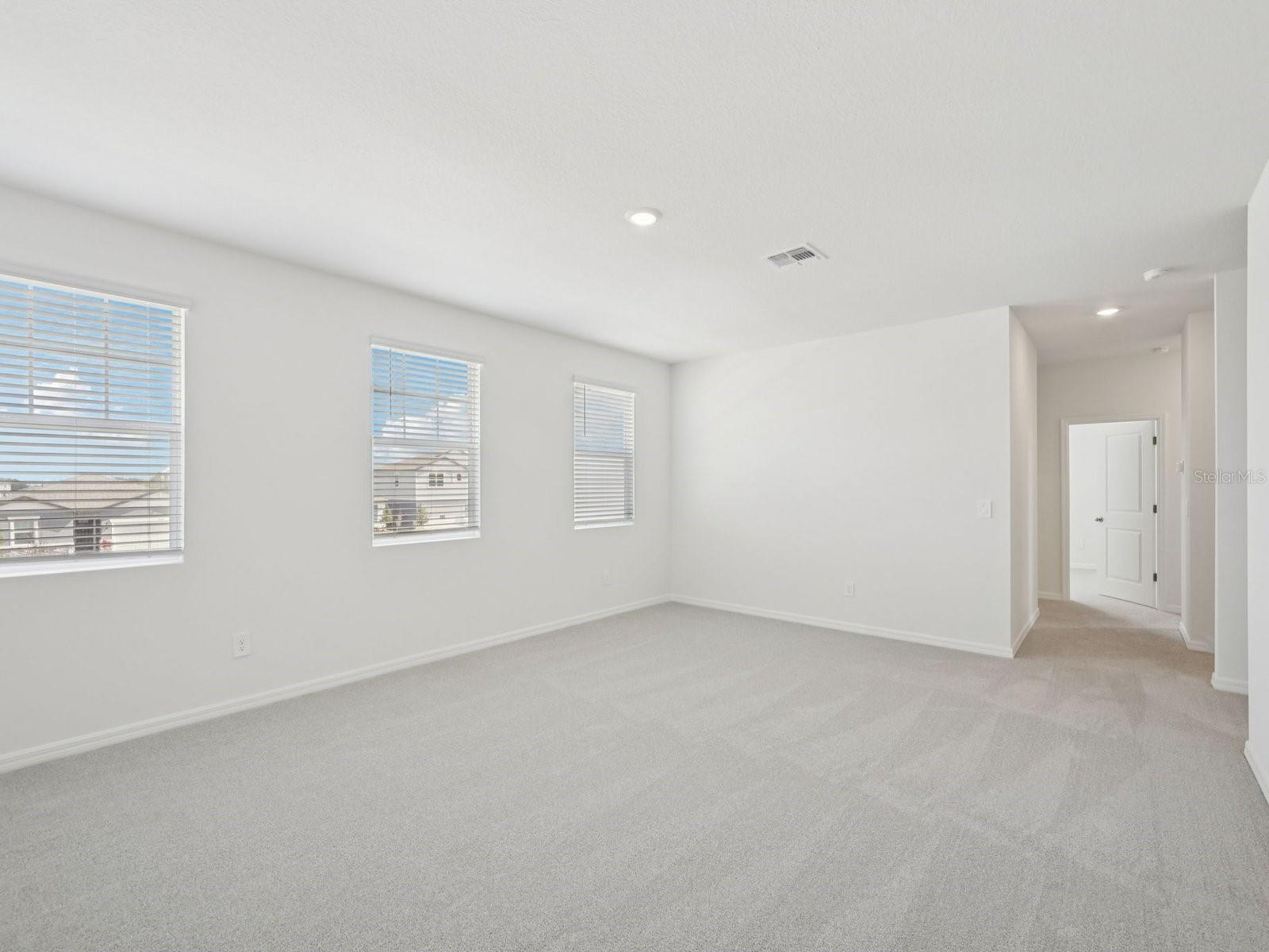 9009 VENETIA CT — photo 11
