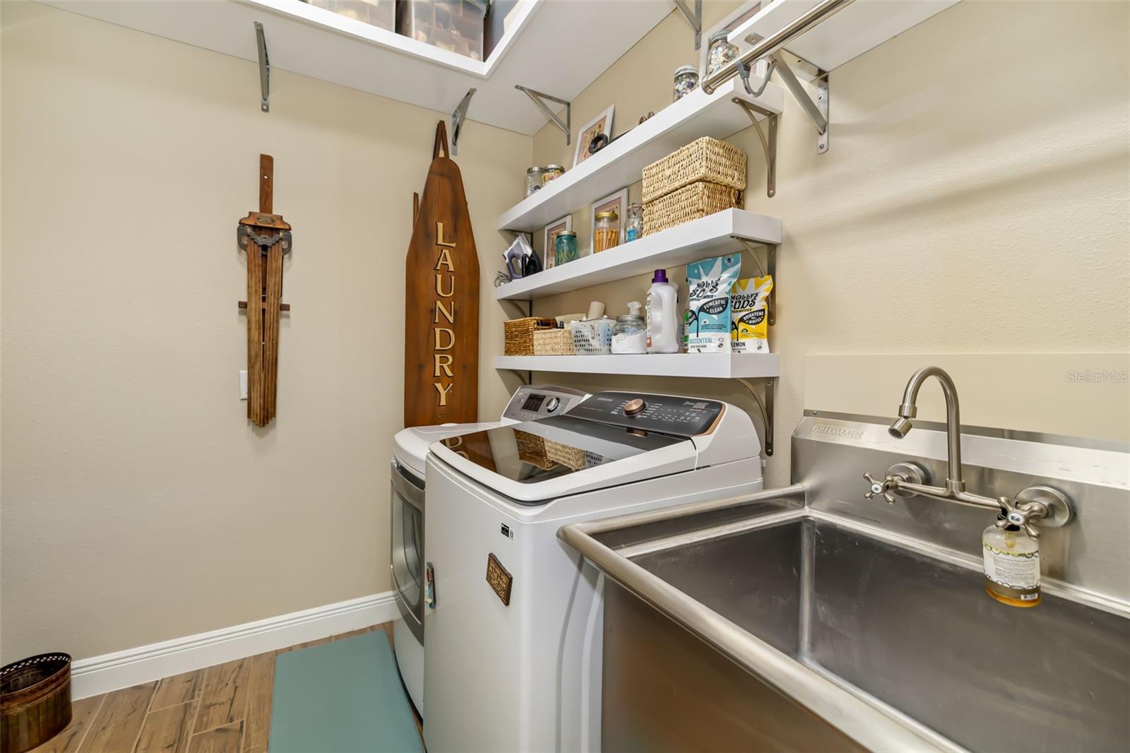 10107 CARNOUSTIE PL — photo 49