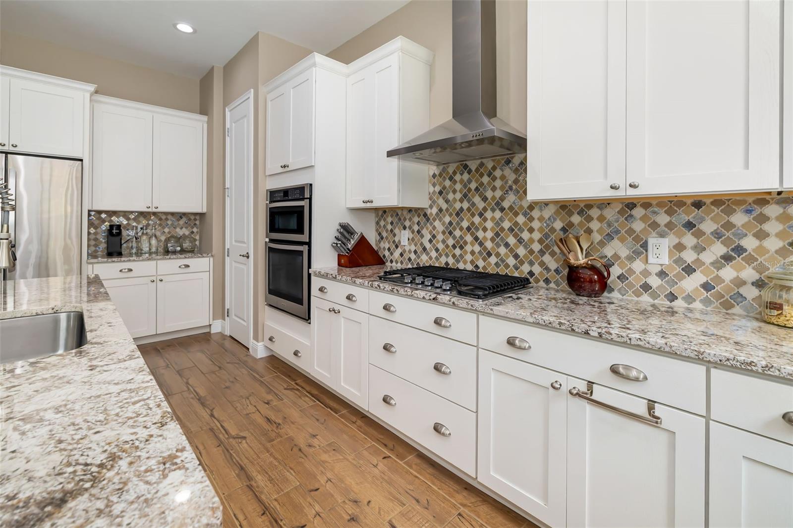 10107 CARNOUSTIE PL — photo 26